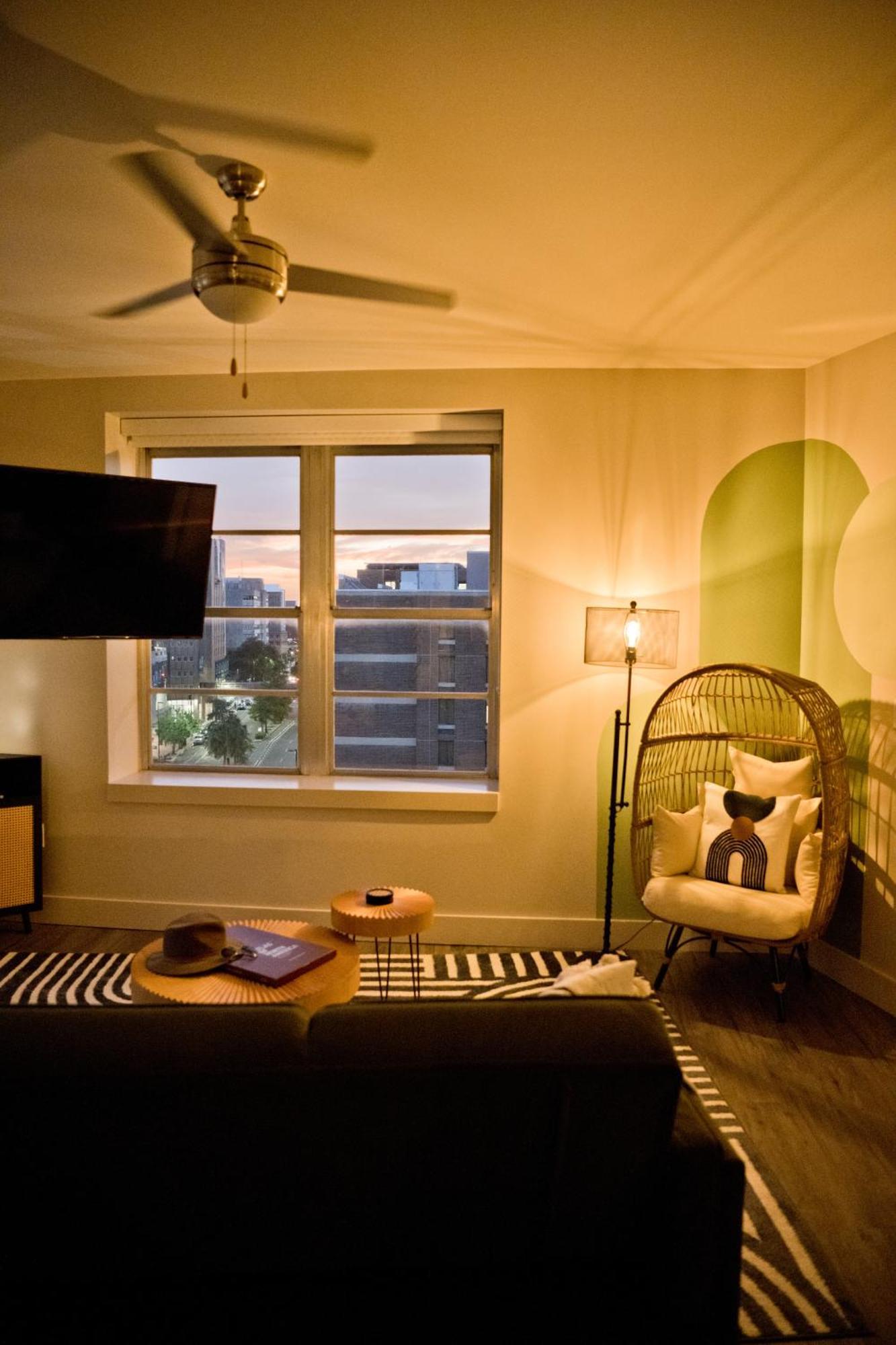 Luxury 2-Bedroom Condo Steps Away From The French Quarter New Orleans Eksteriør billede