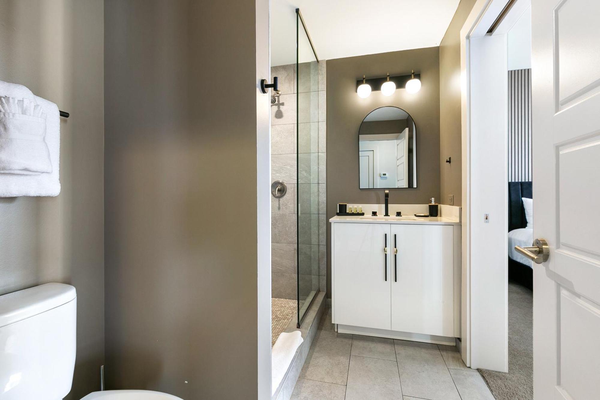 Luxury 2-Bedroom Condo Steps Away From The French Quarter New Orleans Eksteriør billede