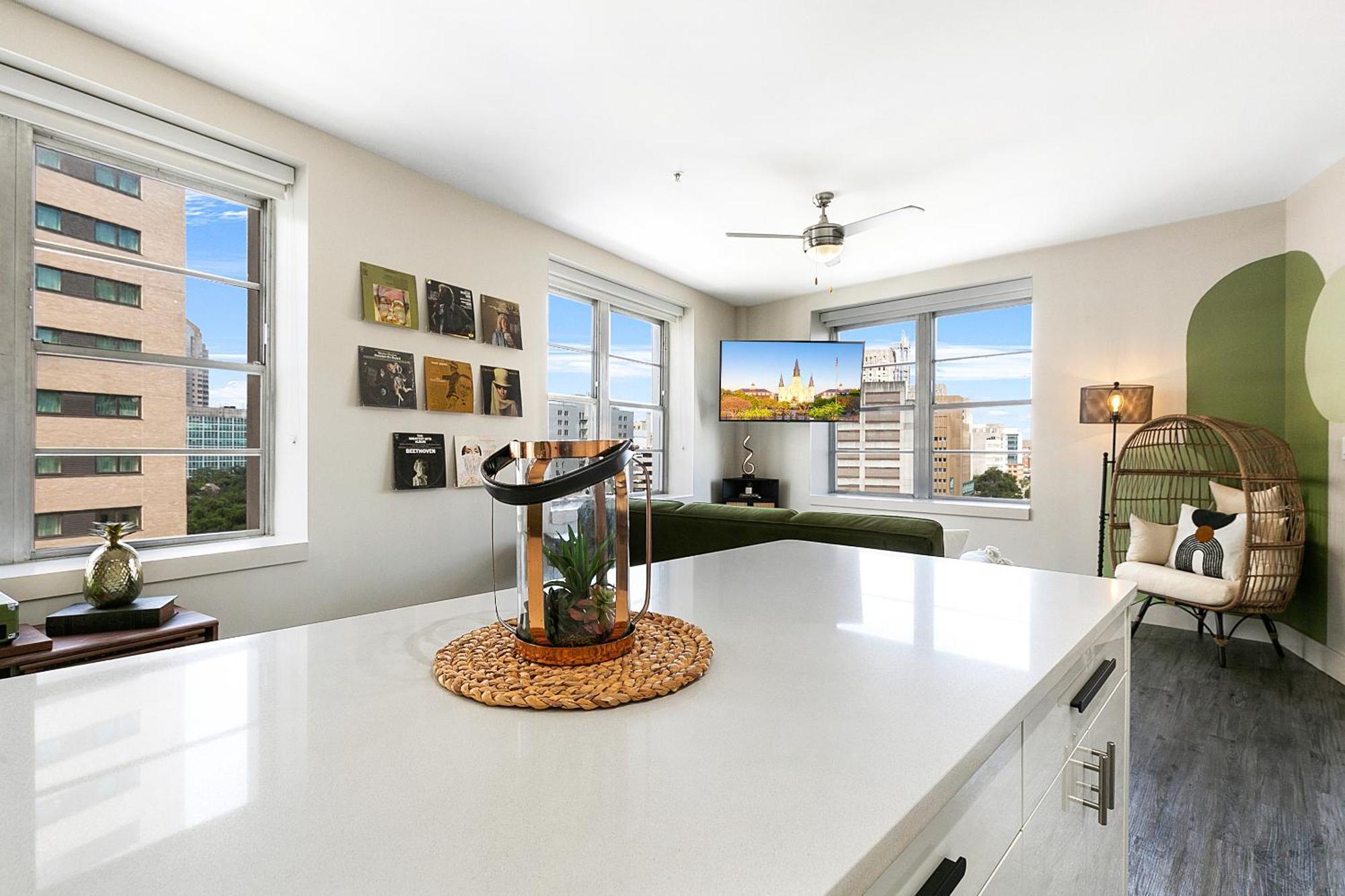 Luxury 2-Bedroom Condo Steps Away From The French Quarter New Orleans Eksteriør billede