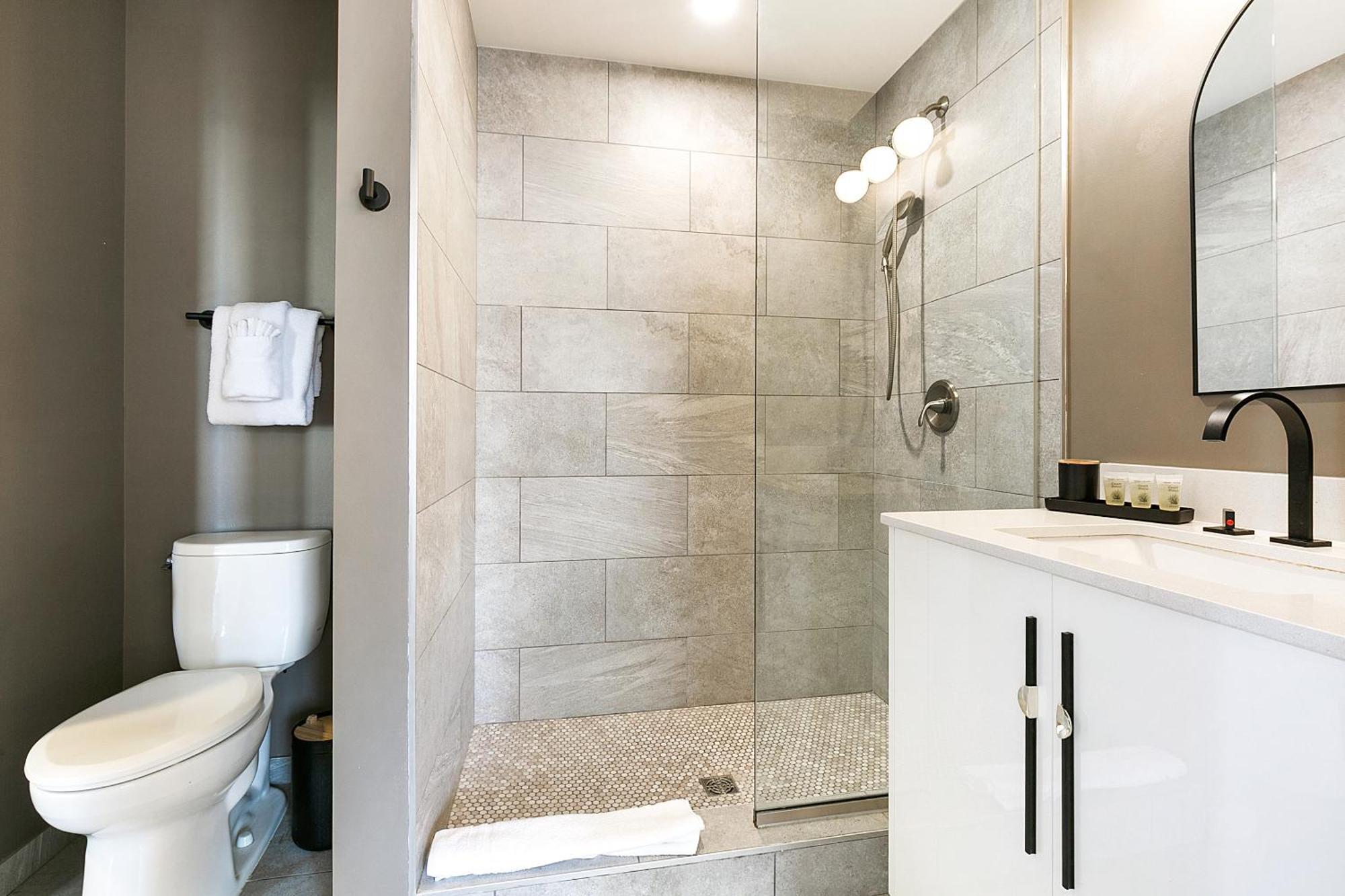 Luxury 2-Bedroom Condo Steps Away From The French Quarter New Orleans Eksteriør billede